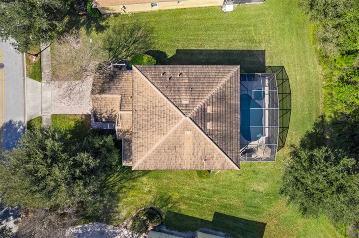 Image No.35-6 Bed Property for sale