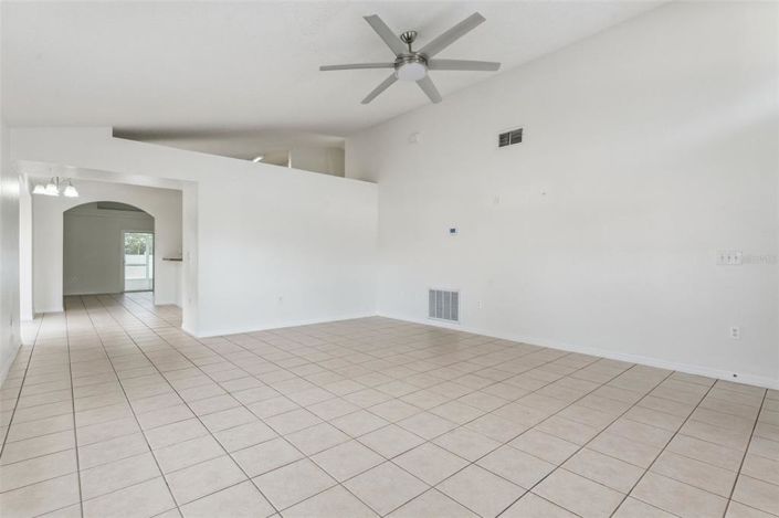 Image No.7-3 Bed Property for sale