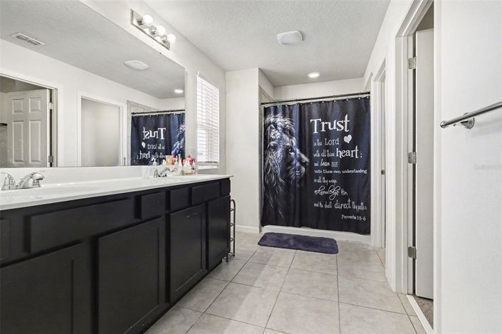 Image No.11-Propriété de 4 chambres à vendre à Davenport