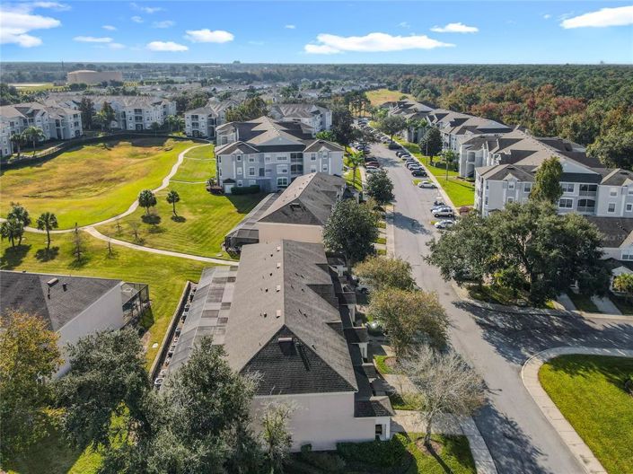 Image No.52-3 Bed Townhouse for sale