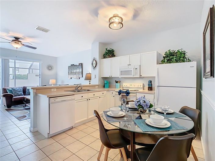 Image No.9-3 Bed Townhouse for sale