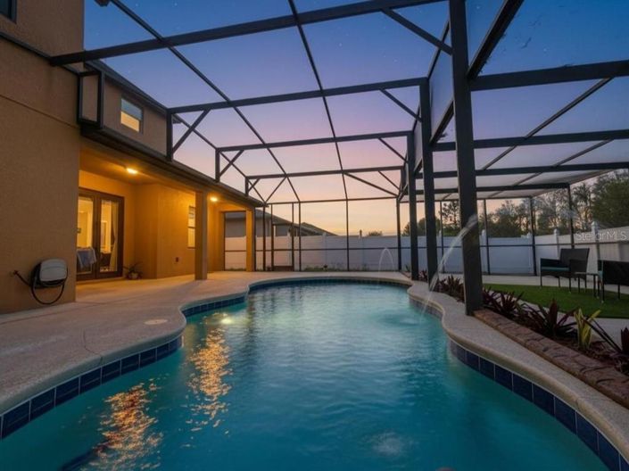 Image No.7-4 Bed Property for sale