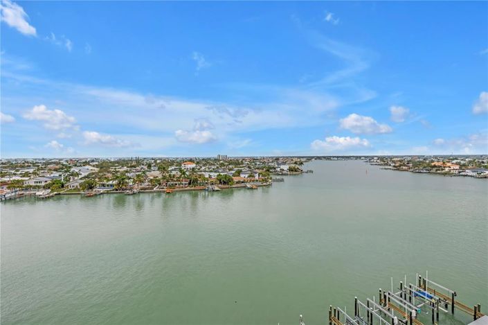 Image No.21-Propriété de 2 chambres à vendre à St. Pete Beach