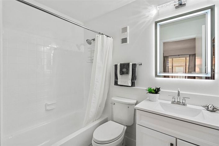 Image No.20-2 Bed Property for sale