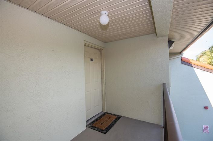 Image No.25-2 Bed Property for sale