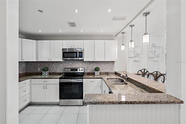 Image No.4-2 Bed Property for sale