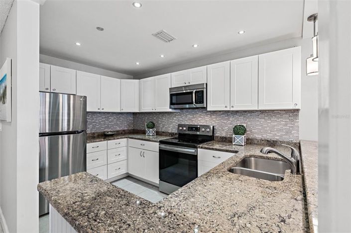 Image No.5-2 Bed Property for sale