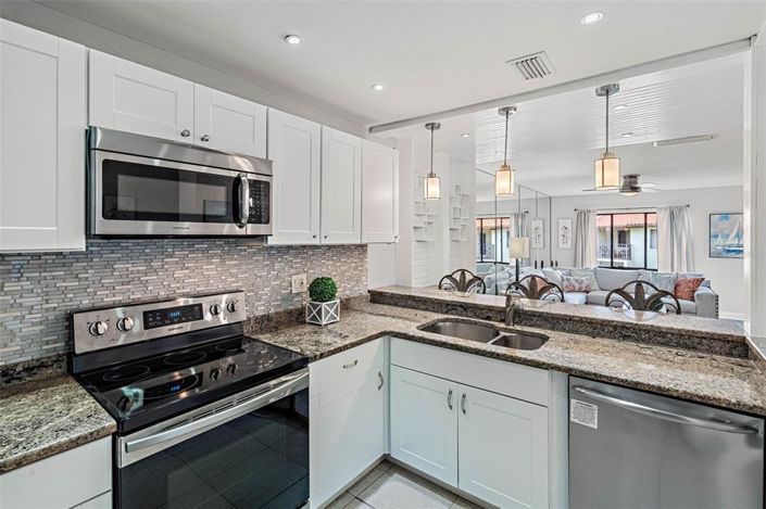 Image No.6-2 Bed Property for sale