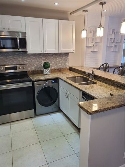 Image No.7-2 Bed Property for sale