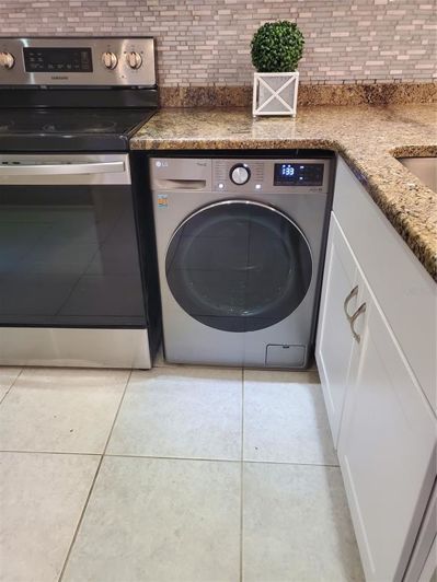 Image No.8-2 Bed Property for sale