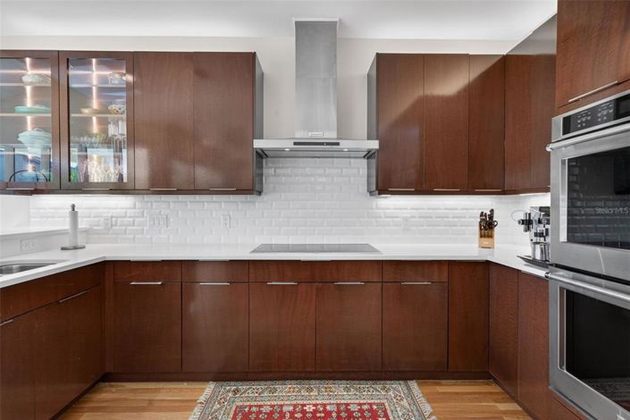 Image No.26-4 Bed Property for sale