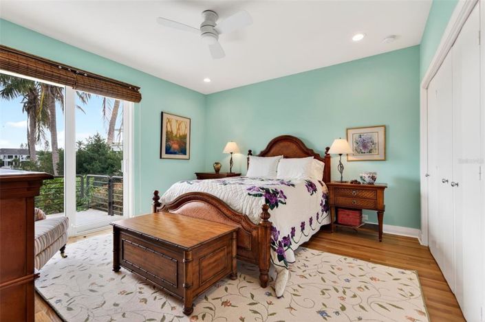 Image No.55-4 Bed Property for sale