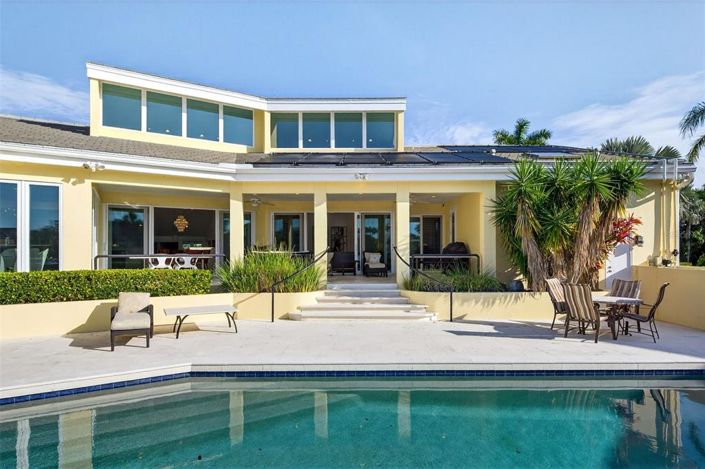 Image No.58-4 Bed Property for sale