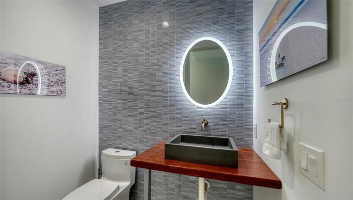 Image No.21-4 Bed Property for sale