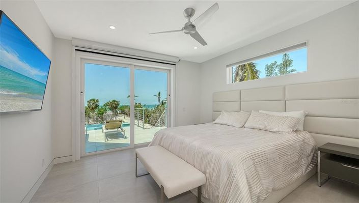 Image No.22-4 Bed Property for sale