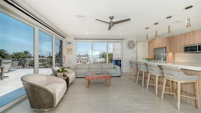 Image No.49-4 Bed Property for sale