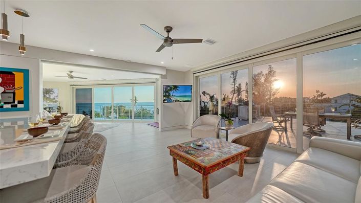 Image No.53-4 Bed Property for sale