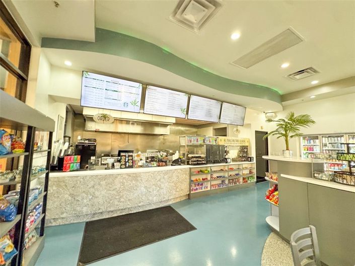 Image No.12-2 Bed Property for sale