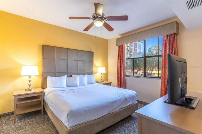 Image No.6-2 Bed Property for sale