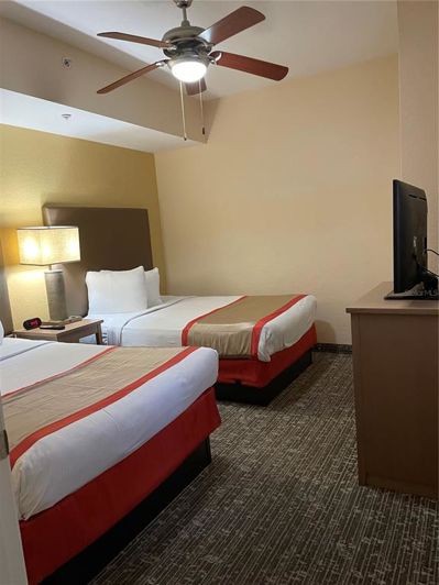 Image No.31-3 Bed Property for sale