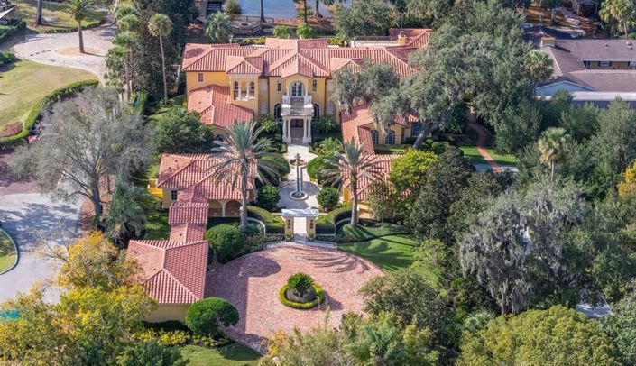 Image No.57-6 Bed Property for sale