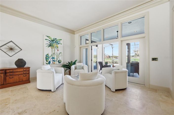 Image No.9-4 Bed Property for sale