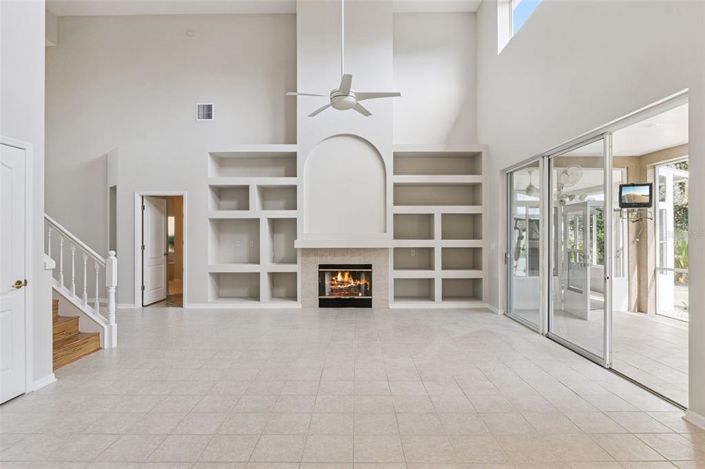 Image No.6-5 Bed Property for sale