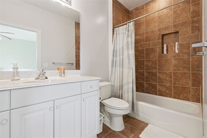 Image No.39-5 Bed Property for sale