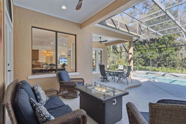 Image No.43-5 Bed Property for sale