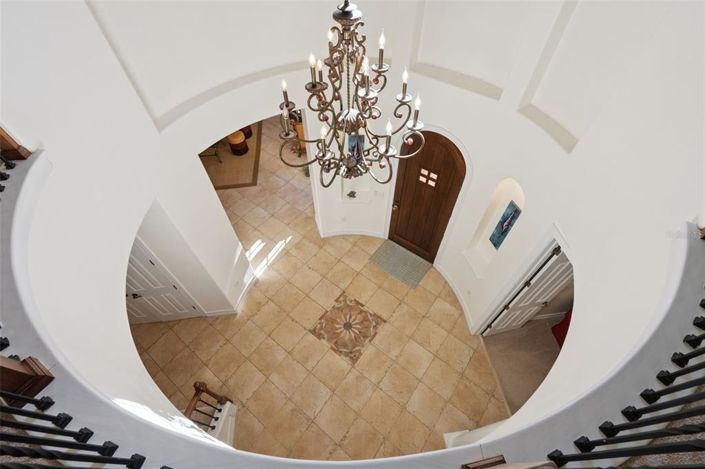 Image No.7-5 Bed Property for sale