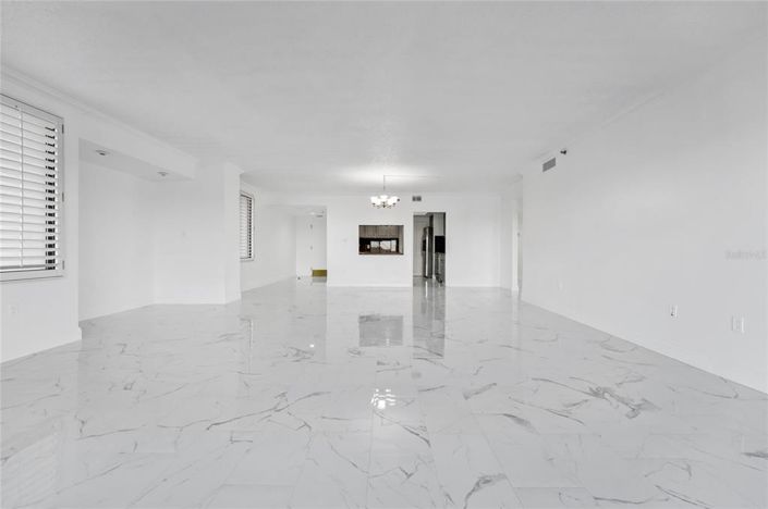 Image No.5-2 Bed Property for sale