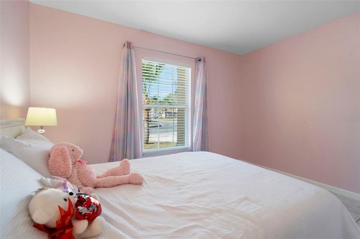 Image No.26-3 Bed Property for sale