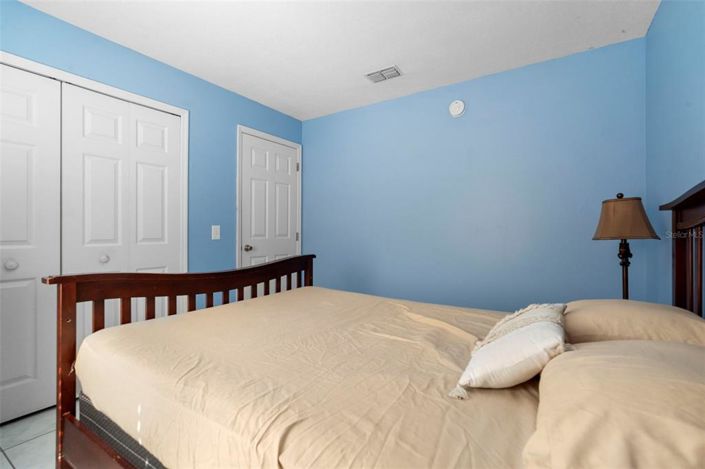 Image No.33-3 Bed Property for sale