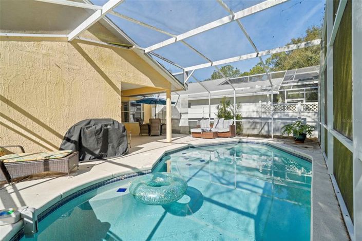 Image No.37-3 Bed Property for sale