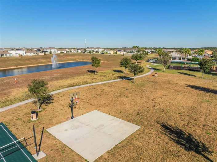 Image No.25-3 Bed Townhouse for sale