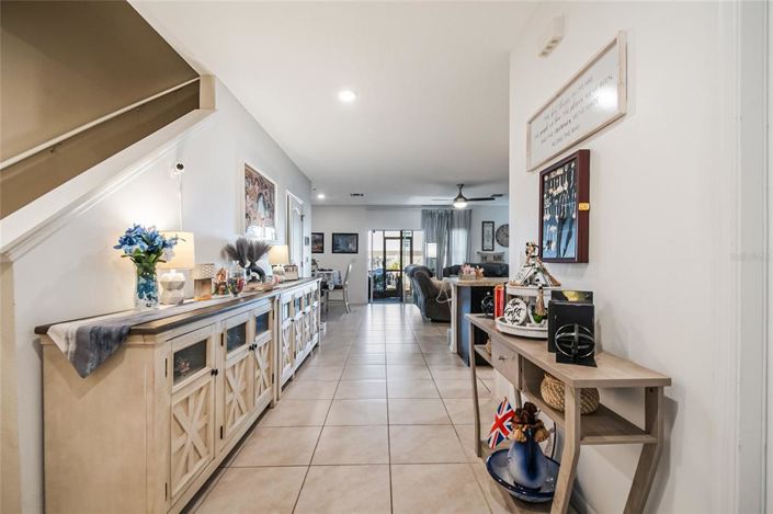 Image No.29-3 Bed Townhouse for sale