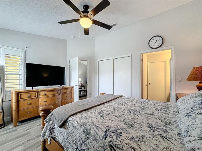 Image No.27-3 Bed Townhouse for sale