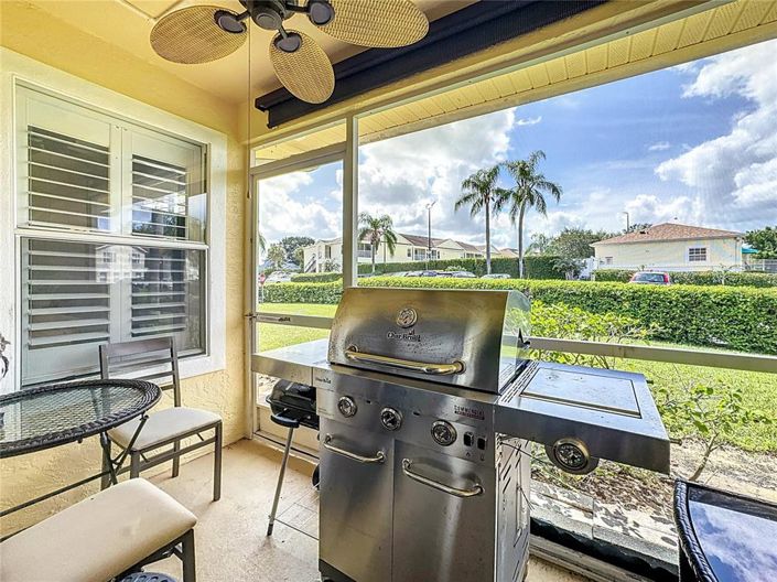 Image No.37-3 Bed Townhouse for sale