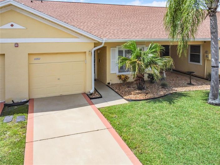 Image No.4-3 Bed Townhouse for sale