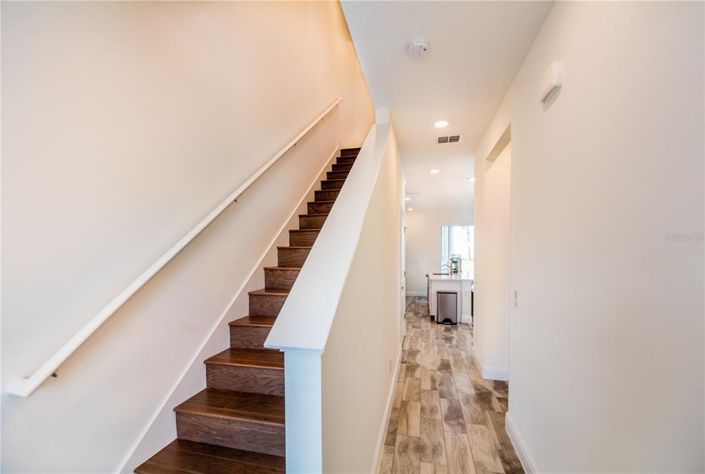 Image No.8-3 Bed Townhouse for sale