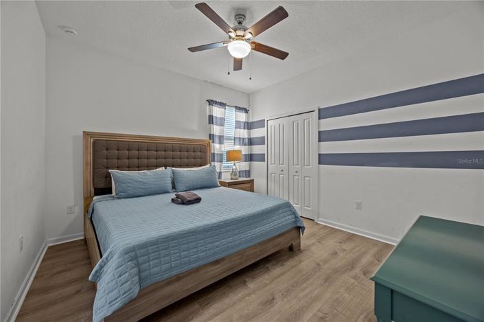 Image No.24-14 Bed Property for sale