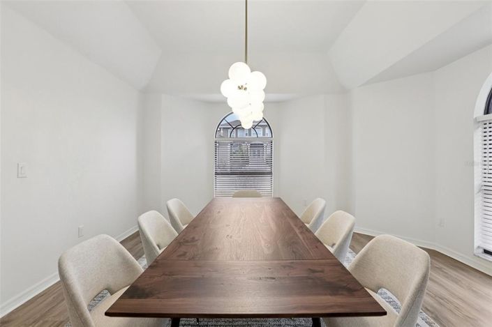 Image No.17-Propriété de 5 chambres à vendre à St. Petersburg