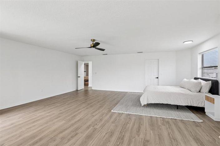 Image No.45-Propriété de 5 chambres à vendre à St. Petersburg