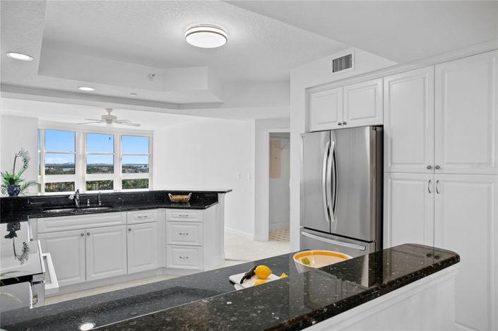 Image No.20-2 Bed Property for sale