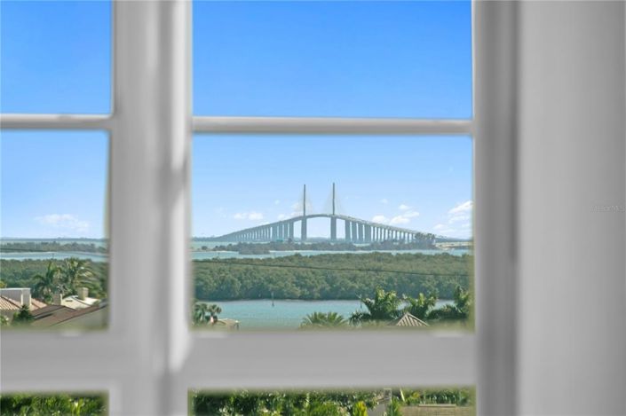 Image No.25-2 Bed Property for sale