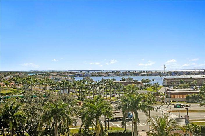 Image No.26-2 Bed Property for sale