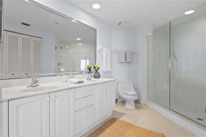 Image No.32-2 Bed Property for sale