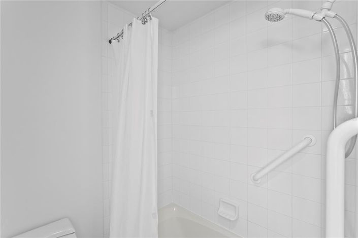 Image No.37-2 Bed Property for sale