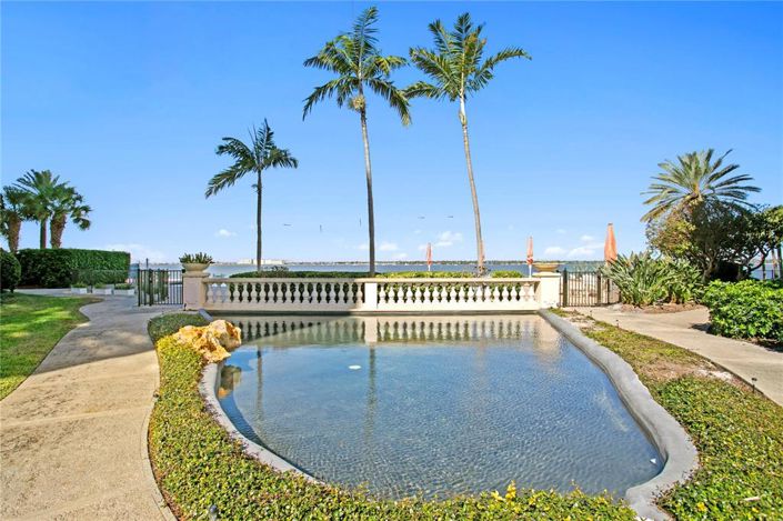 Image No.53-2 Bed Property for sale