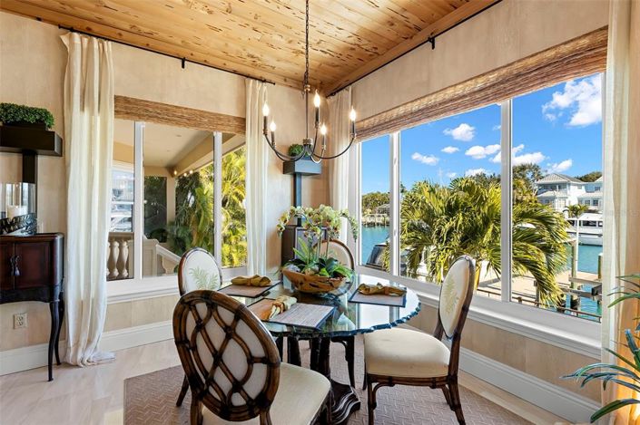 Image No.13-3 Bed Property for sale